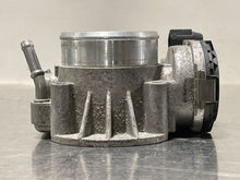 Load image into Gallery viewer, THROTTLE BODY Optima Sonata 2006 06 2007 07 - NW178043
