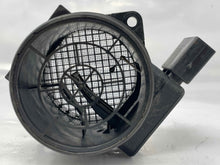 Load image into Gallery viewer, Mass Air Flow Sensor Meter MAF Sonata Magentis Optima Rondo 06-08 - NW5060
