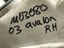 Load image into Gallery viewer, HEADLIGHT LAMP ASSEMBLY Toyota Avalon 00 01 02 03 04 Right - NW103625
