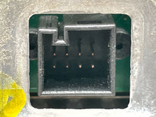 Load image into Gallery viewer, INFO-GPS SCREEN Mercedes-Benz E350 E550 E63 2010 10 2011 11 - NW385641
