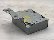 Load image into Gallery viewer, BODY CONTROL MODULE BCM COMPUTER Honda Accord 13 14 15 16 17 - NW32509
