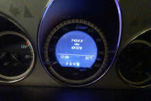 Load image into Gallery viewer, SPEEDOMETER CLUSTER C250 C300 C350 C63 GLK350 2011 11 - NW161087
