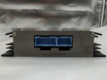 Load image into Gallery viewer, Radio Cadillac Deville 2004 - NW134381
