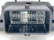 Load image into Gallery viewer, TRANSMISSION CONTROL MODULE COMPUTER Sentra Versa 17 18 19 - NW32135
