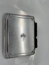 Load image into Gallery viewer, ECU ECM COMPUTER Volkswagen Beetle 2009 09 2010 10 - NW62685
