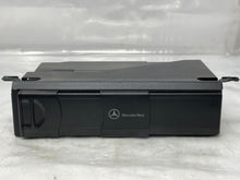 Load image into Gallery viewer, REMOTE CD CHANGER C230 C240 C280 C320 C350 C55 CLK320 04-12 - NW138485

