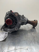 Load image into Gallery viewer, Transfer Case Lincoln MKC 2016 - NW176561
