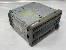 Load image into Gallery viewer, RADIO JAGUAR S TYPE 2000 00 01 02 03 AM FM CASSETTE - NW137790
