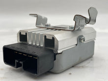 Load image into Gallery viewer, FUEL PUMP CONTROL MODULE COMPUTER Subaru Tribeca 2006-2014 - NW37946
