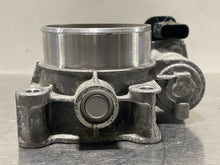 Load image into Gallery viewer, Throttle Body Chevrolet Malibu 2016 - NW177571
