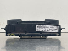 Load image into Gallery viewer, FRONT TEMPERATURE CONTROLS R320 R350 R500 R63 2007 07 2008 08 - NW101105
