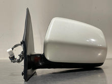 Load image into Gallery viewer, SIDE VIEW DOOR MIRROR Nissan Murano 2005 05 2006 06 2007 07 Left - NW52455
