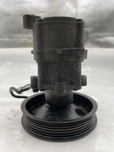 Load image into Gallery viewer, POWER STEERING PUMP E320 E430 1998 98 99 00 01 02 03 - NW504679
