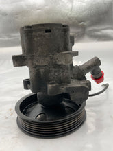 Load image into Gallery viewer, POWER STEERING PUMP E320 E430 1998 98 99 00 01 02 03 - NW504679
