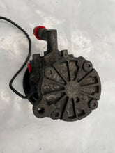 Load image into Gallery viewer, POWER STEERING PUMP E320 E430 1998 98 99 00 01 02 03 - NW504679

