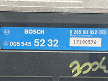 Load image into Gallery viewer, ABS COMPUTER MERCEDES 300E 1990 1991 1992 1993 4MATIC - NW541117
