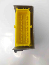 Load image into Gallery viewer, AIRBAG MODULE COMPUTER Audi A4 Rs4 S4 2008 08 - NW28237
