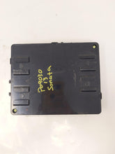 Load image into Gallery viewer, BODY CONTROL MODULE BCM COMPUTER Hyundai Sonata 12 13 14 - NW32315
