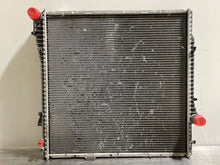 Load image into Gallery viewer, RADIATOR BMW X5 2005 05 2006 06 - NW132064
