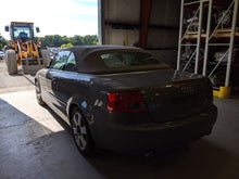 Load image into Gallery viewer, CARRIER ASSEMBLY Audi A4 2002 02 2003 03 2004 04 05 06 - NW45968
