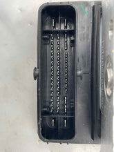 Load image into Gallery viewer, ABS ANTI-LOCK BRAKE PUMP E300 E350 E400 E550 17 18 19 20 - NW519780
