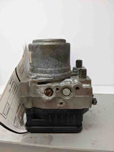 Load image into Gallery viewer, ABS PUMP Acura RL 2005 05 2006 06 2007 07 2008 08 - NW678
