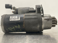 Load image into Gallery viewer, STARTER MOTOR QX60 Altima Murano Murano Cabriolet Pathfinder Quest 13-17 - NW170475
