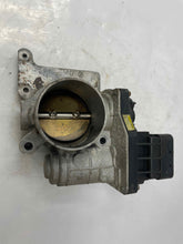 Load image into Gallery viewer, THROTTLE BODY Terraza Torrent Rendezvous 2005 05 06 - NW177295
