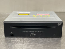 Load image into Gallery viewer, Radio Jaguar XJ8 2004 04 2005 05 2006 06 2007 07 AM FM CD - NW137931
