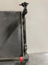 Load image into Gallery viewer, RADIATOR Hyundai Sonata Sonata Hybrid 15 16 17 18 19 - NW132187
