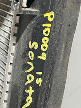 Load image into Gallery viewer, RADIATOR Hyundai Sonata Sonata Hybrid 15 16 17 18 19 - NW132187
