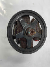 Load image into Gallery viewer, Power Steering Pump Ford Taurus 2008 - NW162926
