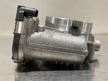 Load image into Gallery viewer, THROTTLE BODY E250 Van C250 C300 C350 C63 CLA45 CLS400 CLS550 12-16 - NW178359
