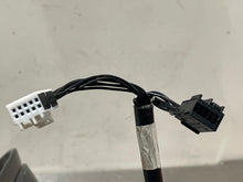 Load image into Gallery viewer, SIDE VIEW DOOR MIRROR CLS500 CLS55 CLS550 CLS63 06 07 08 Right - NW53372
