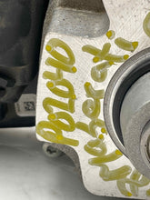Load image into Gallery viewer, Transfer Case Actuator Motor   2018 - NW177240
