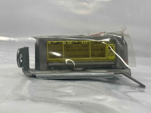 Load image into Gallery viewer, AIR BAG COMPUTER Subaru Forester 2004 04 2005 05 - NW37635
