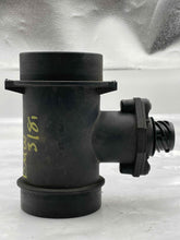 Load image into Gallery viewer, Mass Air Flow Sensor Meter MAF 318i 318ic 318ti 750il Z3 95-01 - NW4769
