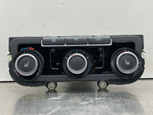 Load image into Gallery viewer, Temperature Controls Volkswagen Tiguan 2012 - NW101628
