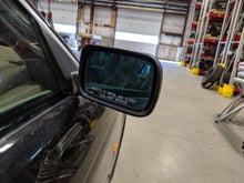 Load image into Gallery viewer, SIDE VIEW DOOR MIRROR 525i 528i 530i 540i 99 00 01 02 03 Right - NW51873
