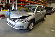 Load image into Gallery viewer, MANUAL TRANSMISSION Volkswagen Tiguan 09 10 11 12 13 14 - NW184620
