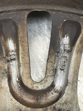 Load image into Gallery viewer, WHEEL RIM Solara 04-08 16x6-1/2 ALLOY - NW201467
