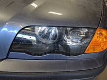 Load image into Gallery viewer, HEADLIGHT LAMP ASSEMBLY 320i 323i 323ic 323is 325ci 325i 99-01 Left - NW102429
