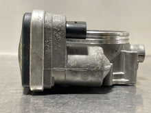 Load image into Gallery viewer, THROTTLE BODY BMW 530i 330i 525i 323i 325i Z4 2006 06 2007 07 2008 08 - NW177809
