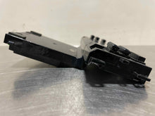 Load image into Gallery viewer, INFO-GPS SCREEN Volvo C70 S80 V70 XC70 08 09 10 11 12 - NW106008
