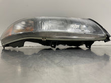 Load image into Gallery viewer, HEADLIGHT LAMP ASSEMBLY Volvo C70 S70 V70 XC70 01 02 03 04 Right - NW103796
