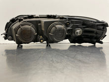Load image into Gallery viewer, HEADLIGHT LAMP ASSEMBLY Volvo C70 S70 V70 XC70 01 02 03 04 Right - NW103796
