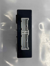 Load image into Gallery viewer, PARK ASSIST CONTROL MODULE COMPUTER Hyundai Equus 11 12 13 - NW32195
