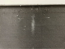 Load image into Gallery viewer, RADIATOR Gl320 Gl450 Gl550 ML320 ML350 ML550 ML63 R320 R350 R500 R63 08-09 - NW132395
