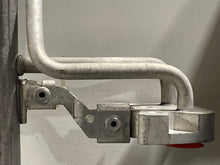 Load image into Gallery viewer, AC CONDENSER Volvo V50 S40 04 05 06 - 10 - NW44287
