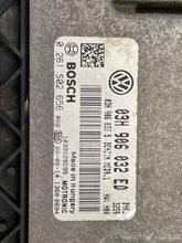 Load image into Gallery viewer, ECU ECM COMPUTER Volkswagen Touareg 2009 09 - NW62937
